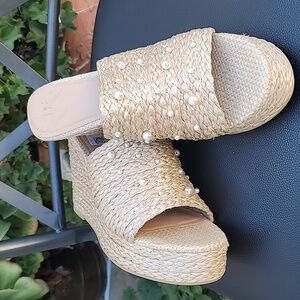 Sandals Wedge Platforms Straw Fiber  Pearl Embellished Anaya SZ 10 - 10.5